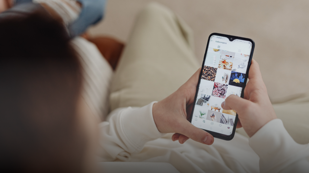 マッチングアプリ＿