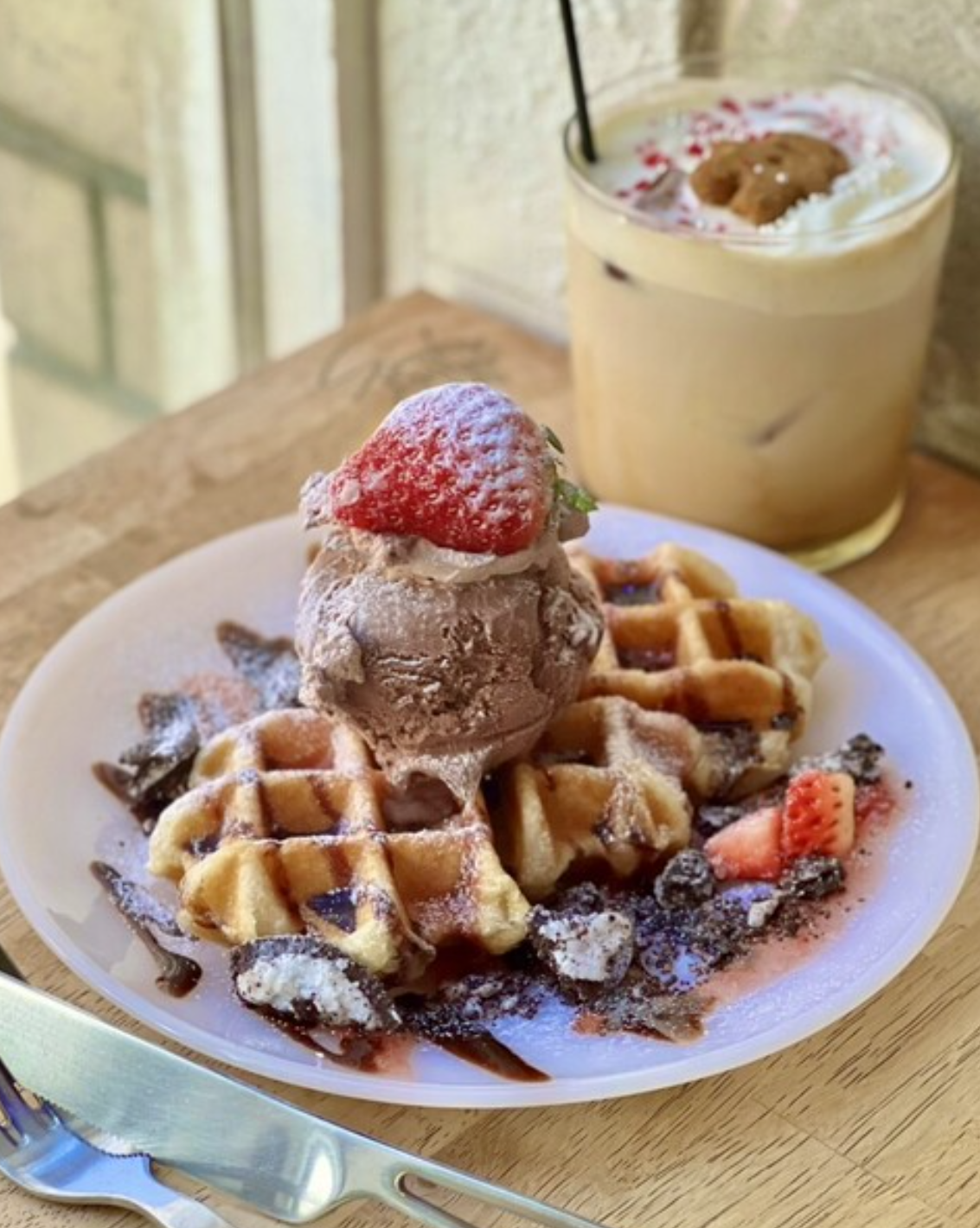 SUNDAY FULLER CAFE 雰囲気