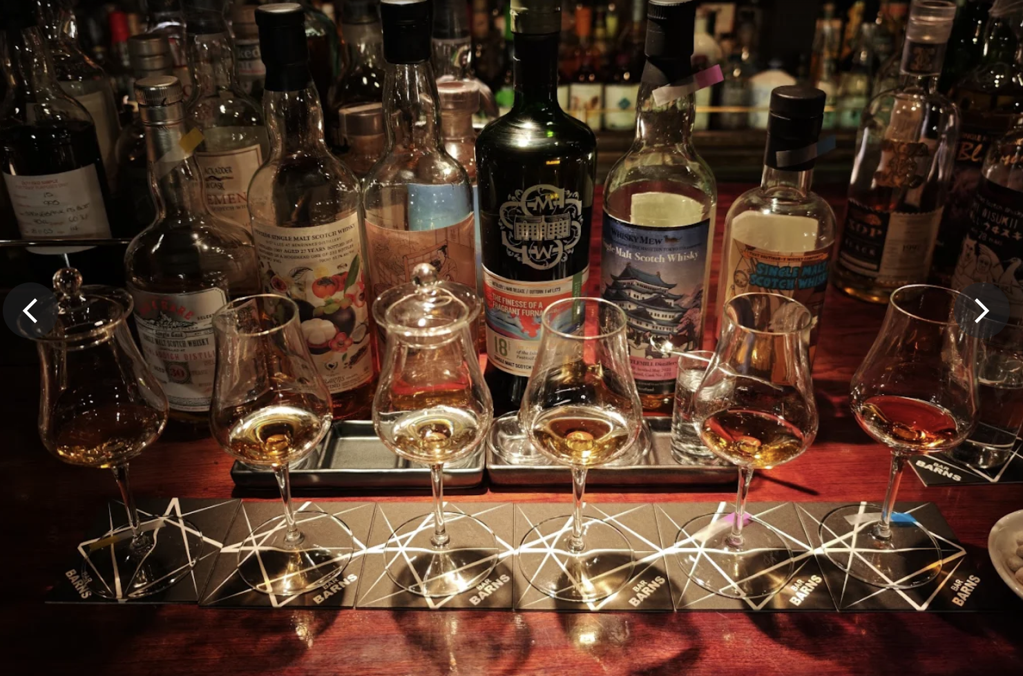 BAR BARNS 雰囲気